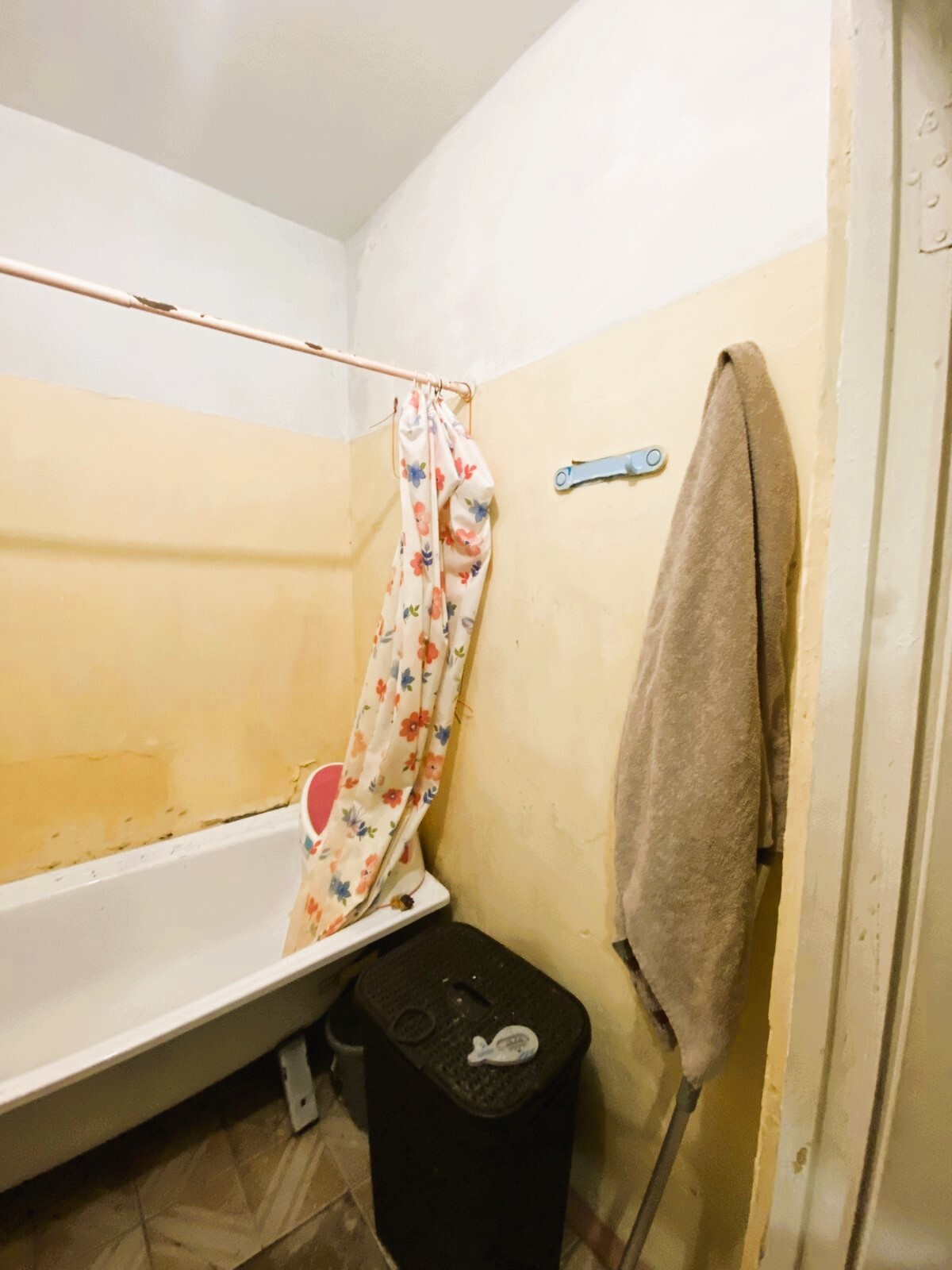 Продаж 1-кімнатної квартири 48 м², Вишняківська вул., 1