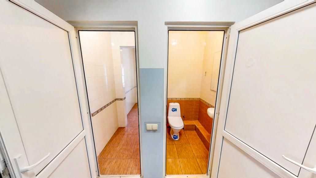 Продаж комерції 1000 м², Трипільська вул., 4б