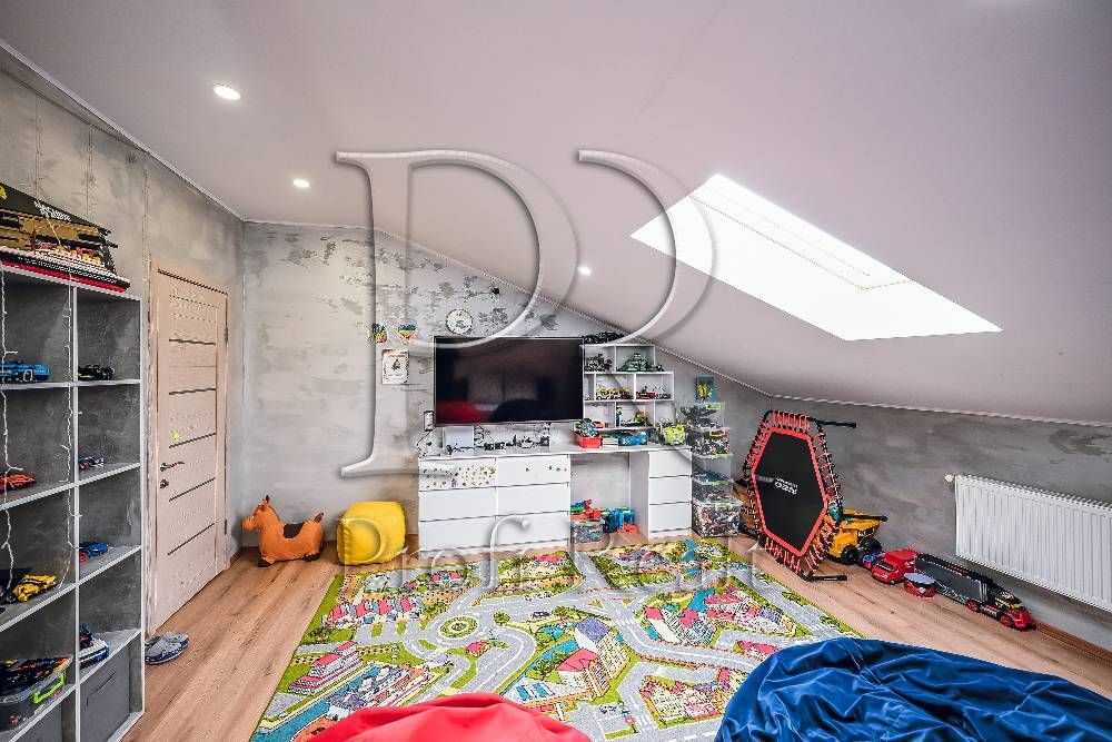 Продаж таунхауса 159 м², Макаренка вул.