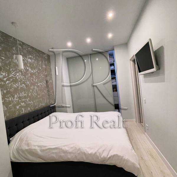 Продаж 1-кімнатної квартири 46 м², Генерала Шаповала вул., 20
