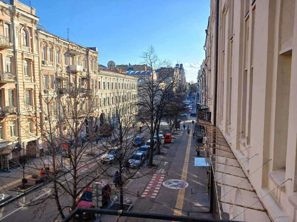 Продаж 3-кімнатної квартири 88 м², Пушкінська вул., 12А