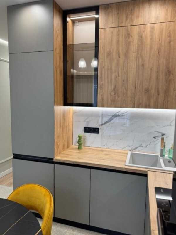 Продаж 2-кімнатної квартири 76 м², Повітрофлотський просп., 56Б