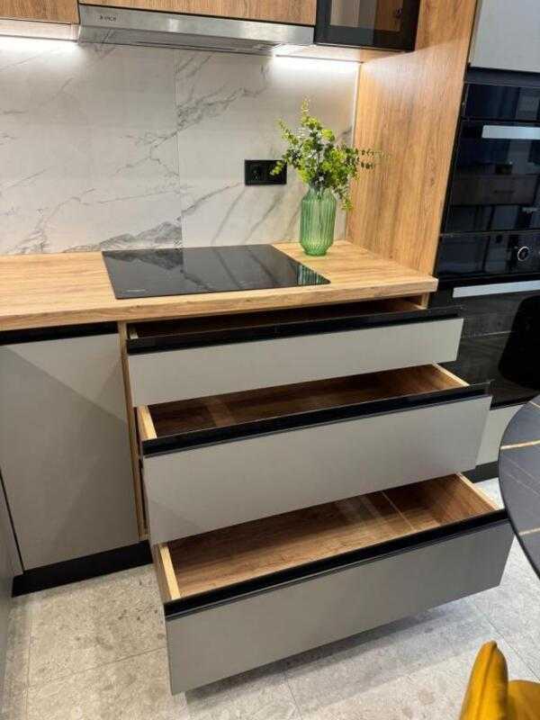 Продаж 2-кімнатної квартири 76 м², Повітрофлотський просп., 56Б