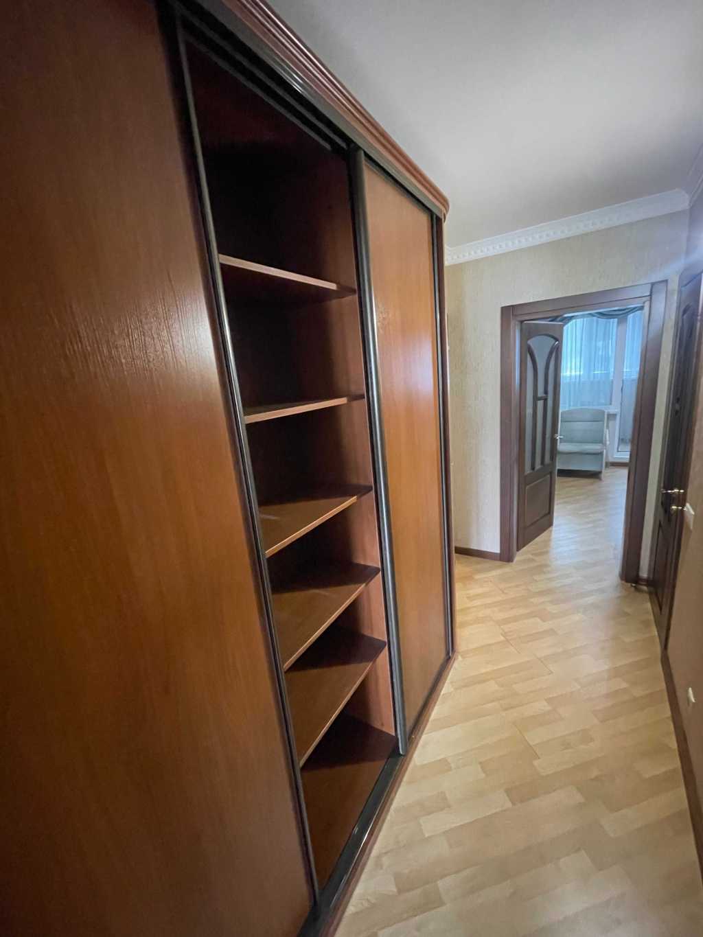 Продаж 3-кімнатної квартири 98 м², Миколи Закревського вул.