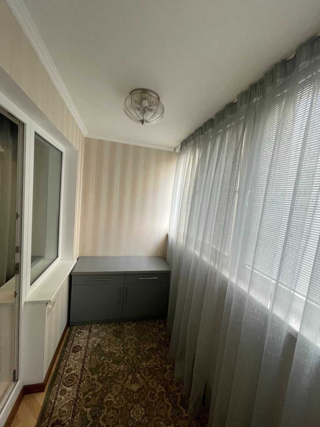 Продаж 3-кімнатної квартири 98 м², Миколи Закревського вул.
