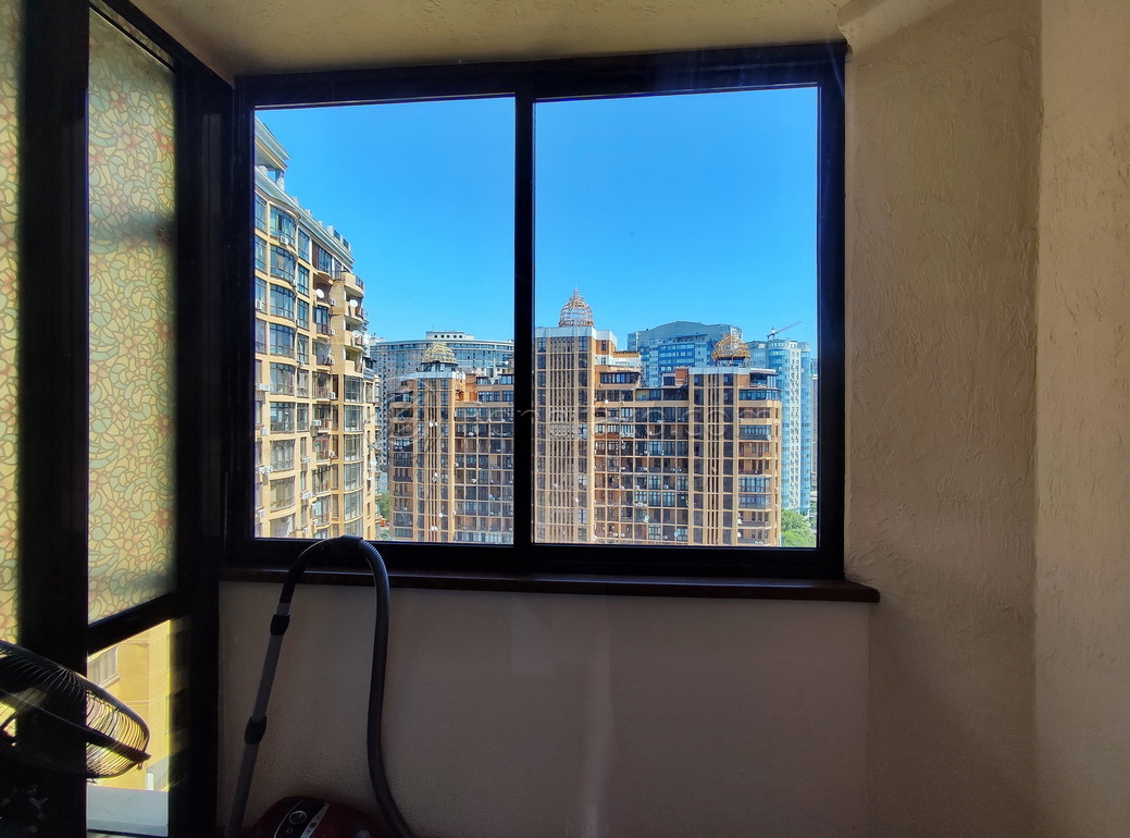 Продажа квартиры со свободной планировкой 90 м², Тенистая ул., 9/12