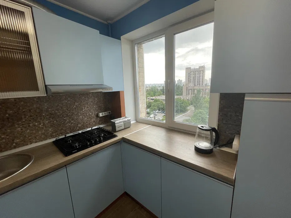 Аренда 3-комнатной квартиры 46 м², Краковская ул., 18
