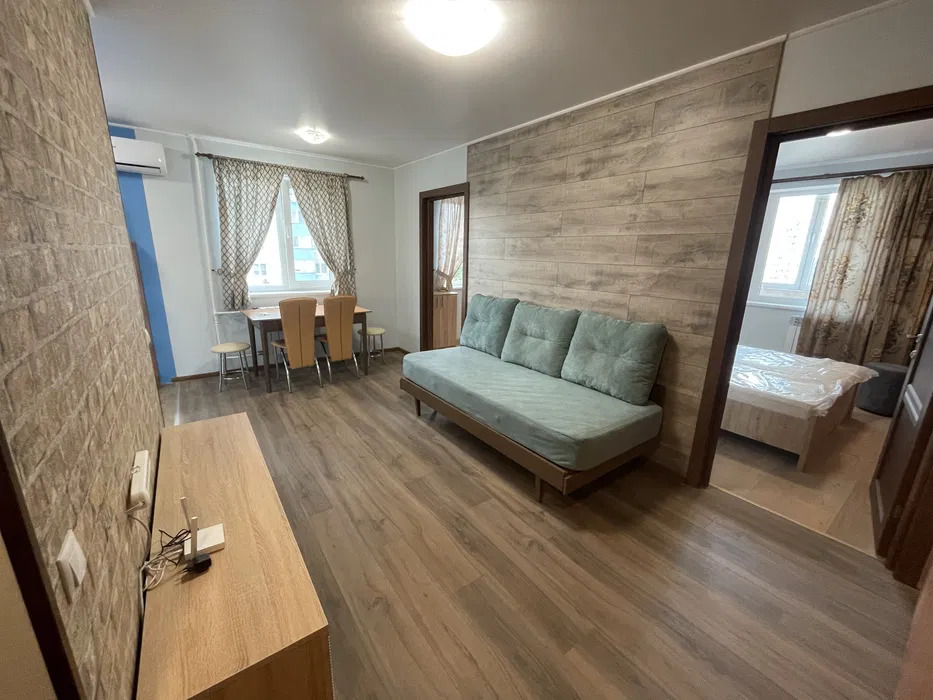 Аренда 3-комнатной квартиры 46 м², Краковская ул., 18