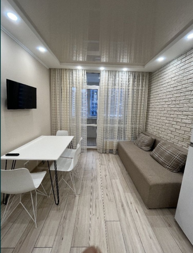 Аренда 1-комнатной квартиры 50 м², Евгения Сверстюка ул., 6