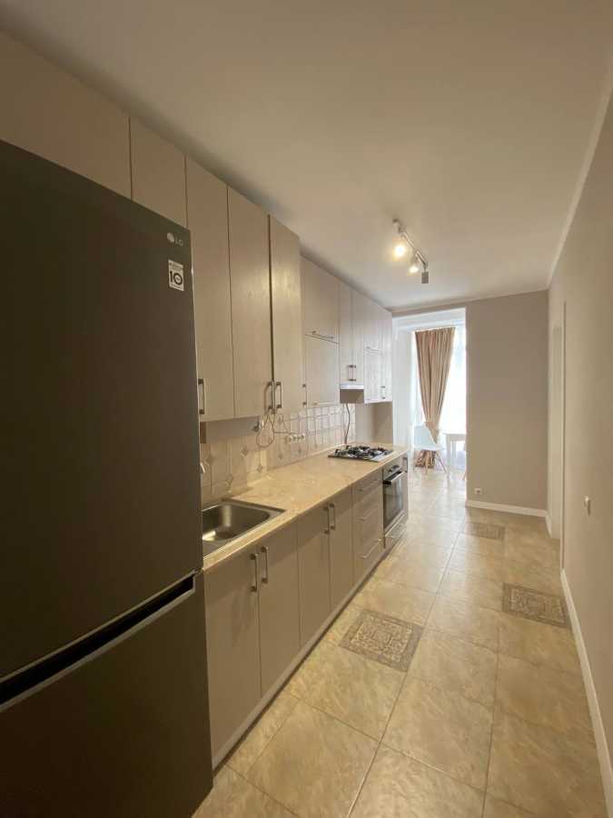 Продаж 1-кімнатної квартири 44 м², Глибочицька вул., 13