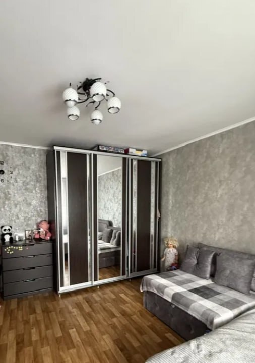 Продаж 1-кімнатної квартири 29.6 м², Курський просп.