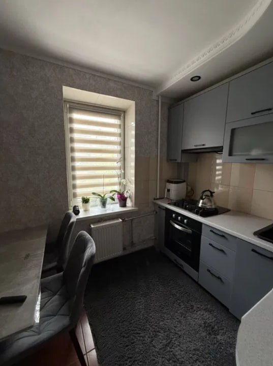 Продаж 1-кімнатної квартири 29.6 м², Курський просп.