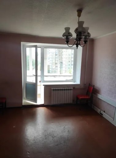 Продажа 1-комнатной квартиры 38.6 м², Героев Крут ул.