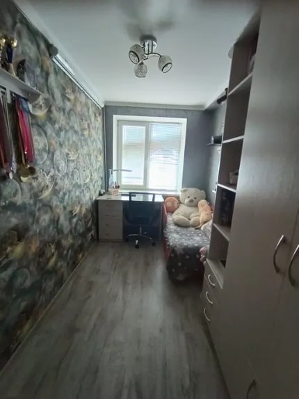 Продаж 1-кімнатної квартири 39.6 м², Ковпака вул.