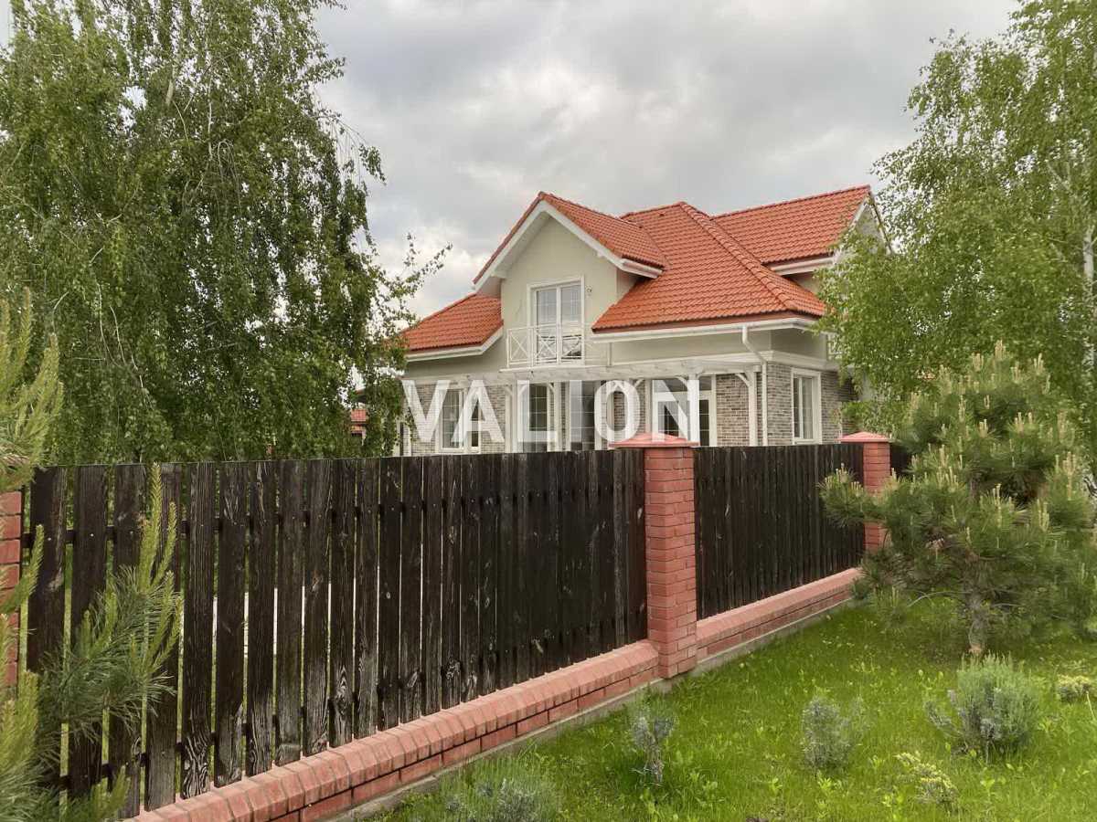Продажа дома 210 м², Юліанська