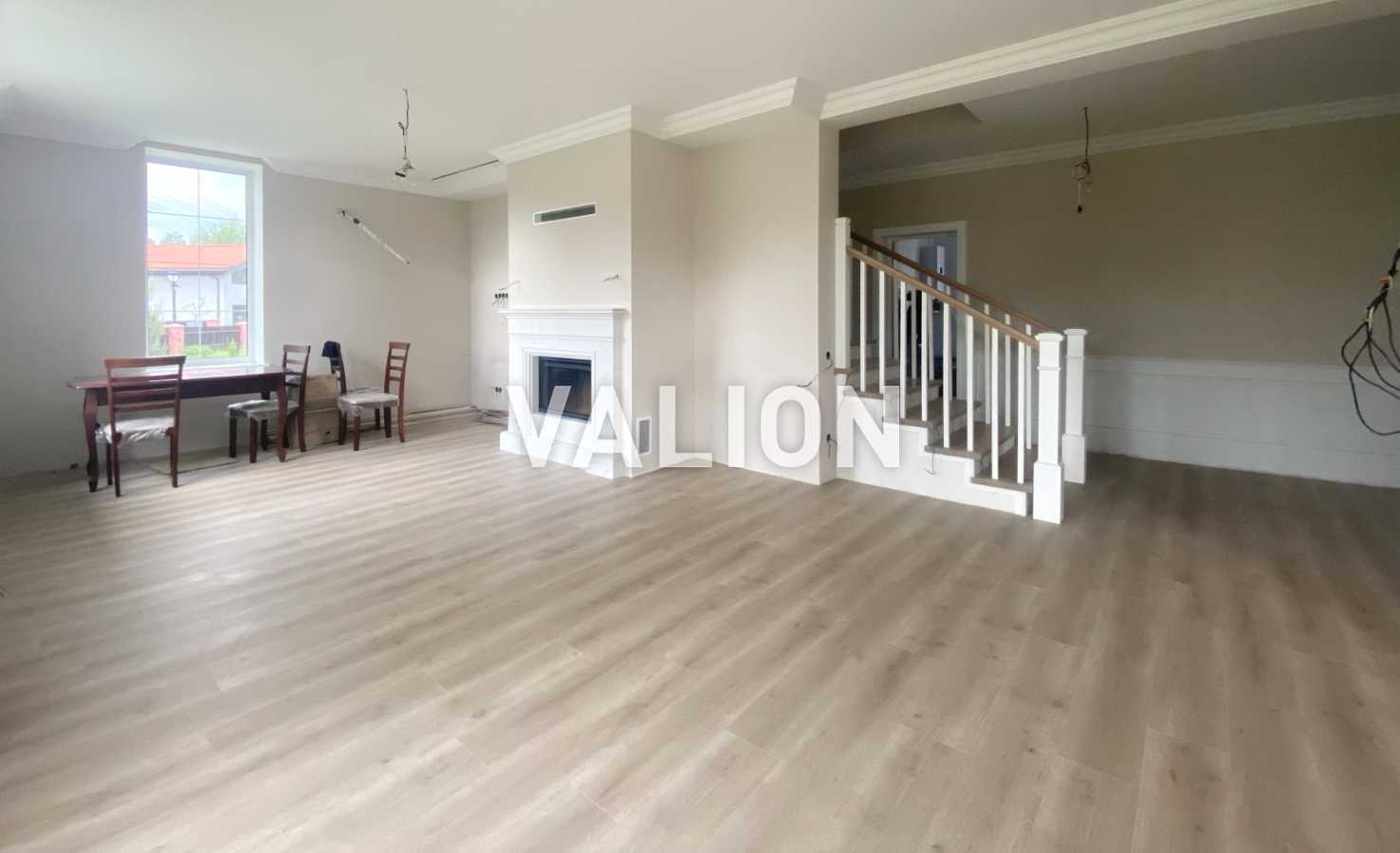 Продажа дома 210 м², Юліанська