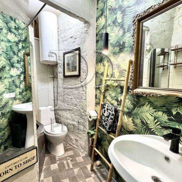 Продаж 3-кімнатної квартири 73 м², Симиренка вул., 14/9