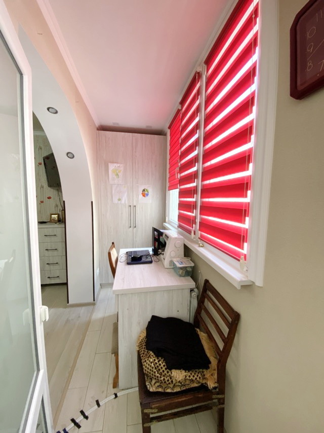 Продажа 2-комнатной квартиры 55 м², Лазурная ул.
