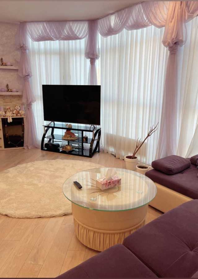 Аренда 4-комнатной квартиры 127 м², Саперное Поле ул., 14/55