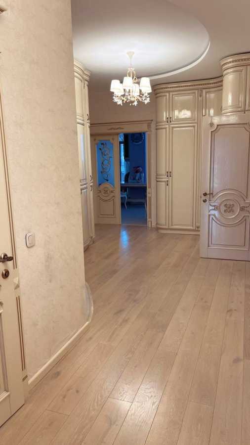 Аренда 4-комнатной квартиры 127 м², Саперное Поле ул., 14/55