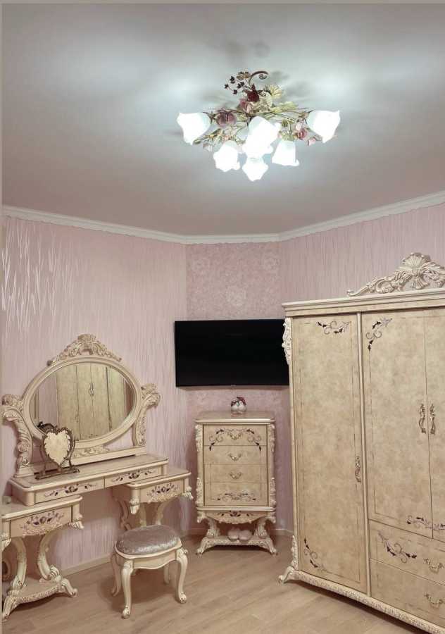 Аренда 4-комнатной квартиры 127 м², Саперное Поле ул., 14/55
