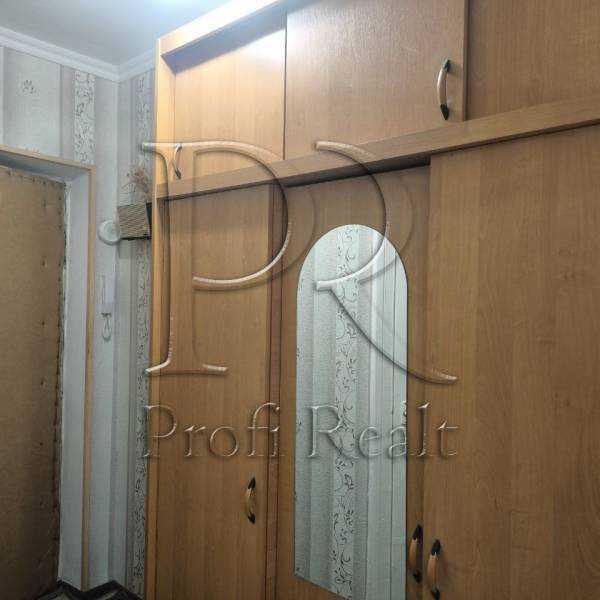 Продаж 1-кімнатної квартири 34 м², Василя Тютюнника вул., 11/2
