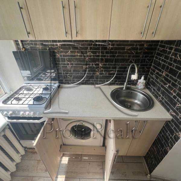 Продаж 1-кімнатної квартири 22 м², Березняківська вул., 16Б