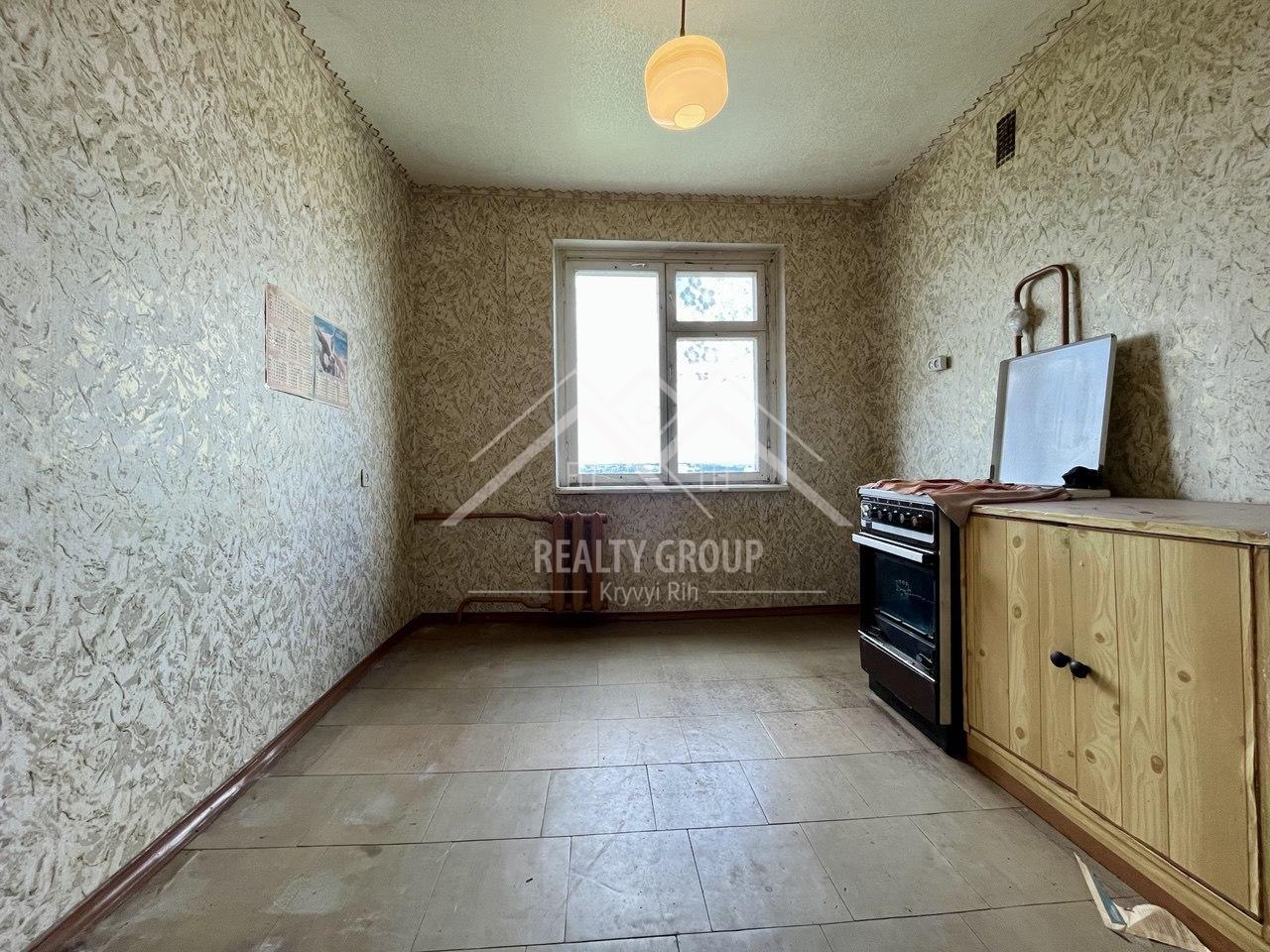 Продаж 3-кімнатної квартири 58 м², 4-й Сальський пров., Зарічний 25