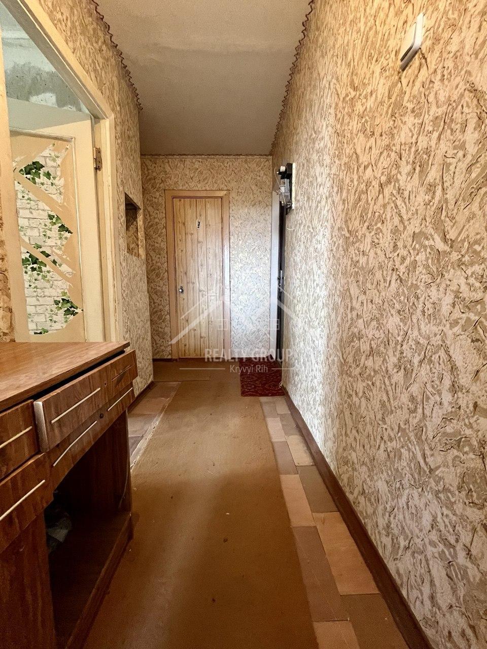 Продаж 3-кімнатної квартири 58 м², 4-й Сальський пров., Зарічний 25