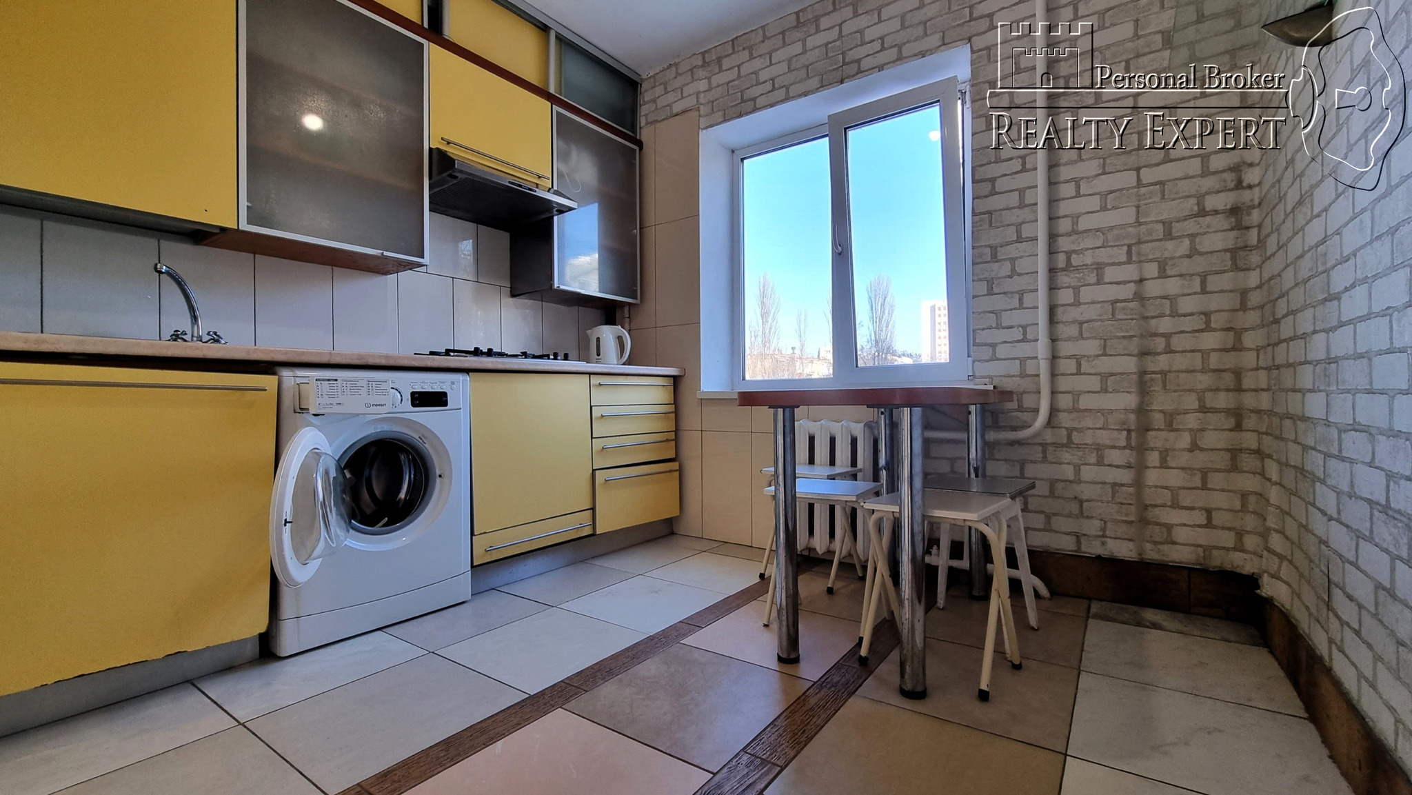 Продаж 2-кімнатної квартири 55 м², Віктора Ярмоли вул., 28-32