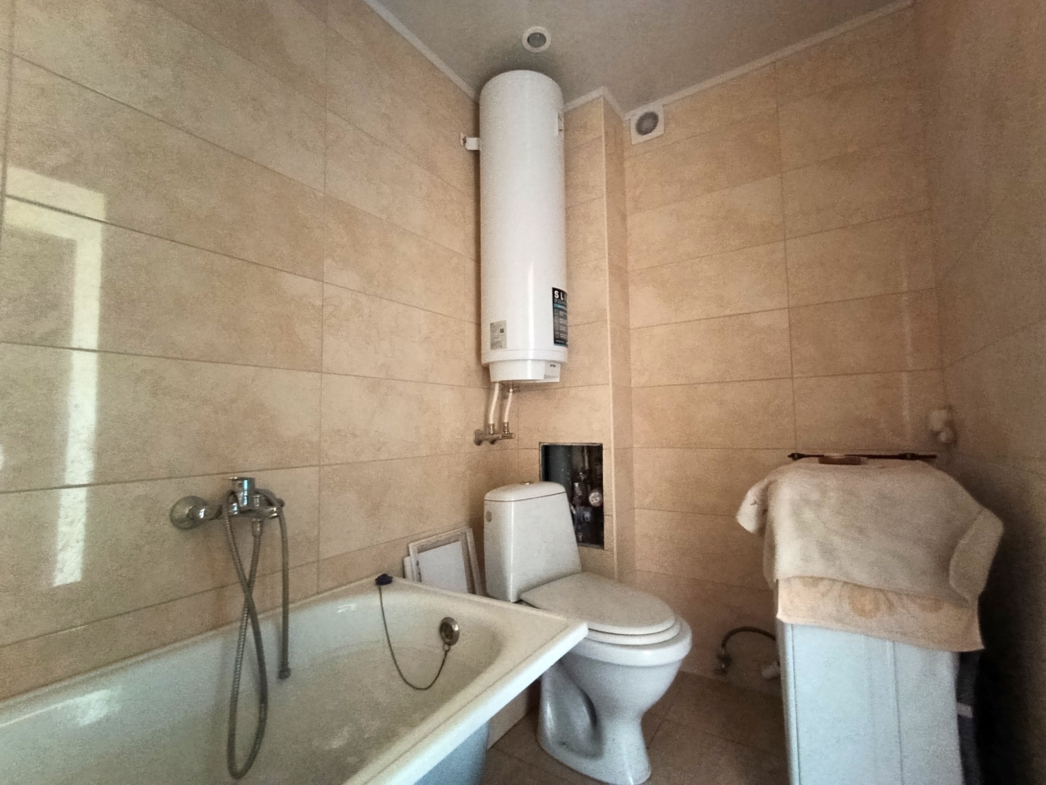 Продажа 2-комнатной квартиры 45 м², Кобылянского ул., 223