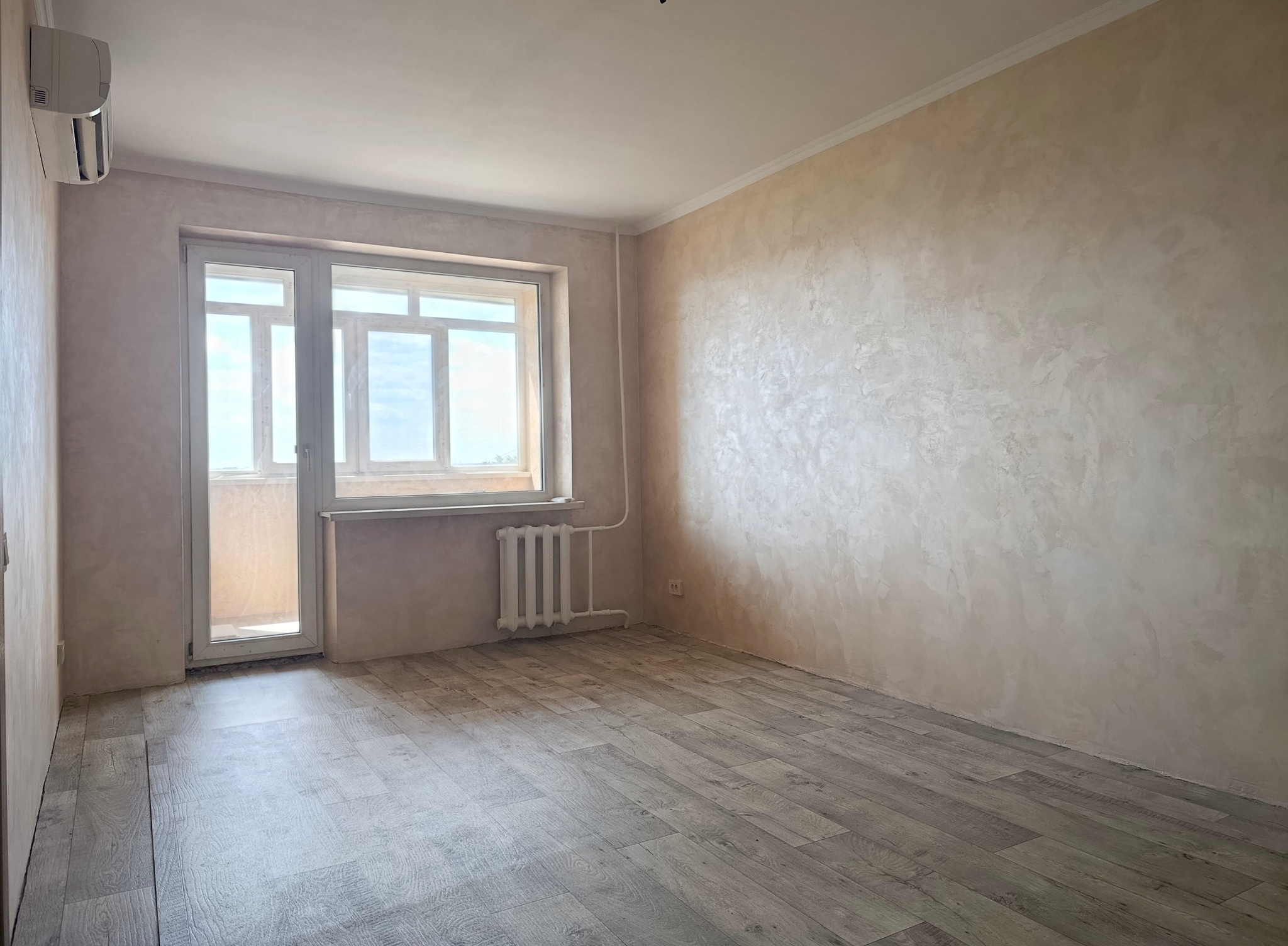 Продажа 2-комнатной квартиры 45 м², Кобылянского ул., 223