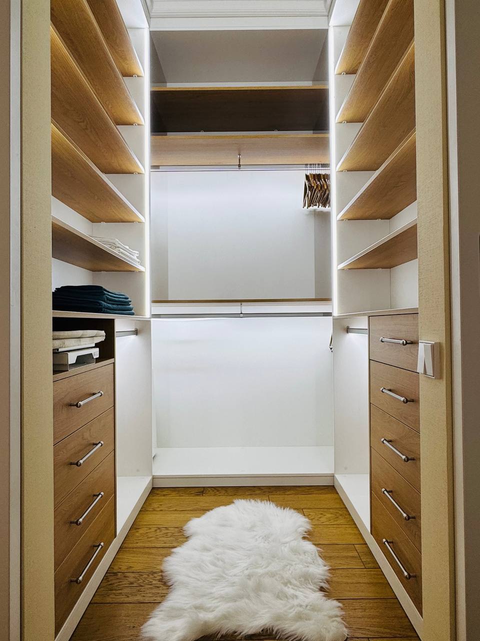 Аренда 3-комнатной квартиры 129 м², Героев Сталинграда просп., 12Е