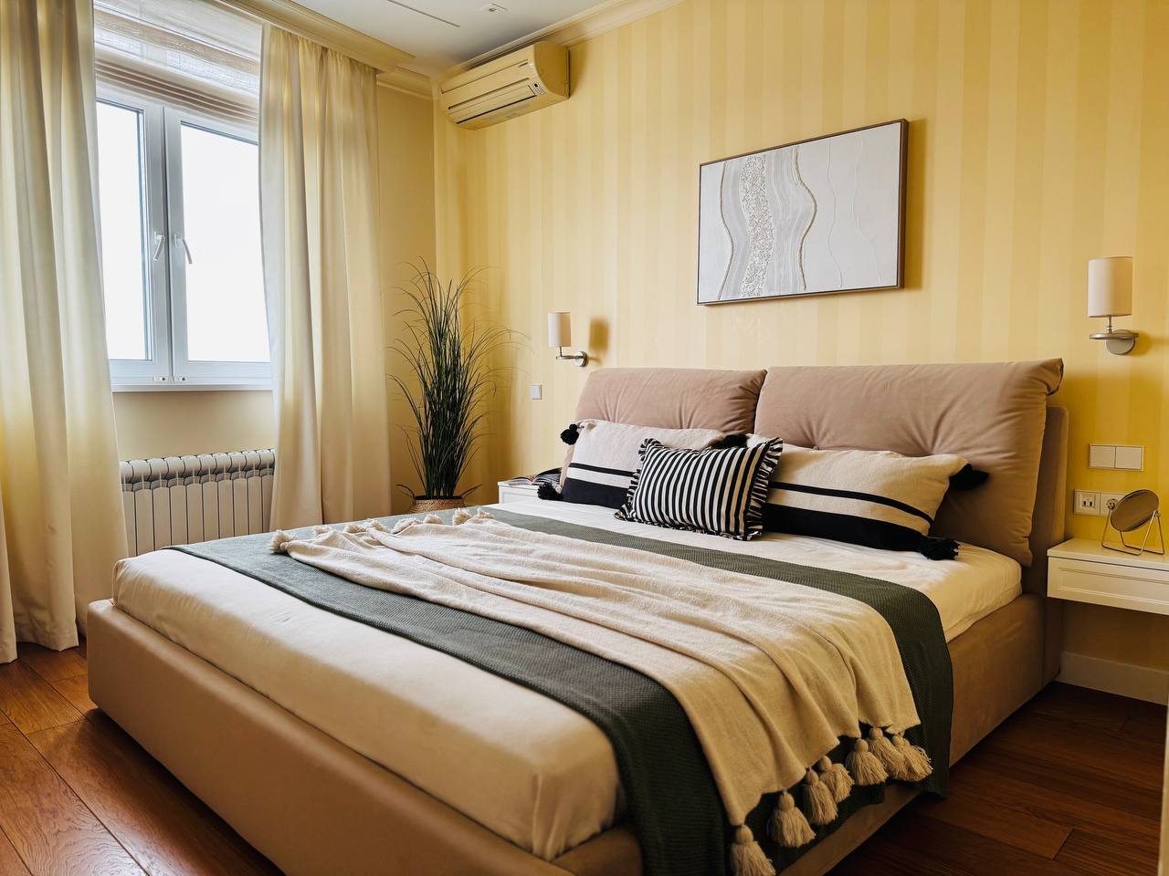 Аренда 3-комнатной квартиры 129 м², Героев Сталинграда просп., 12Е