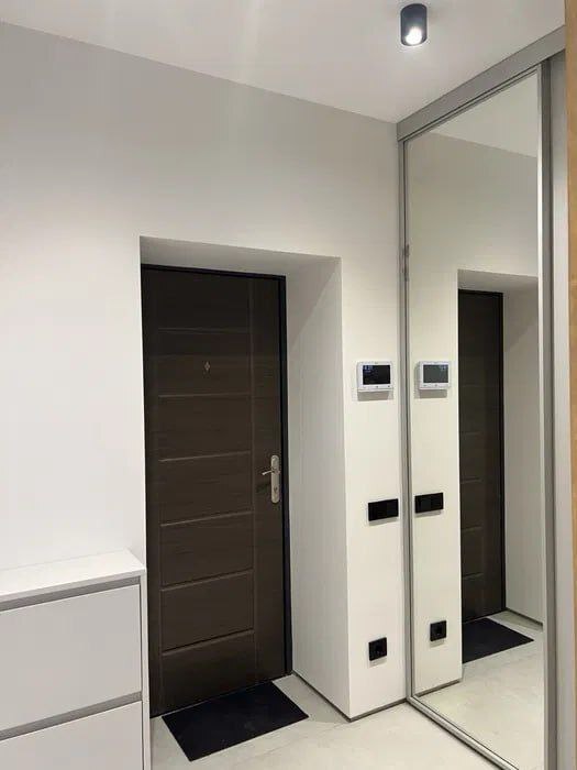Продажа 1-комнатной квартиры 48 м², Интернационалистов ул.
