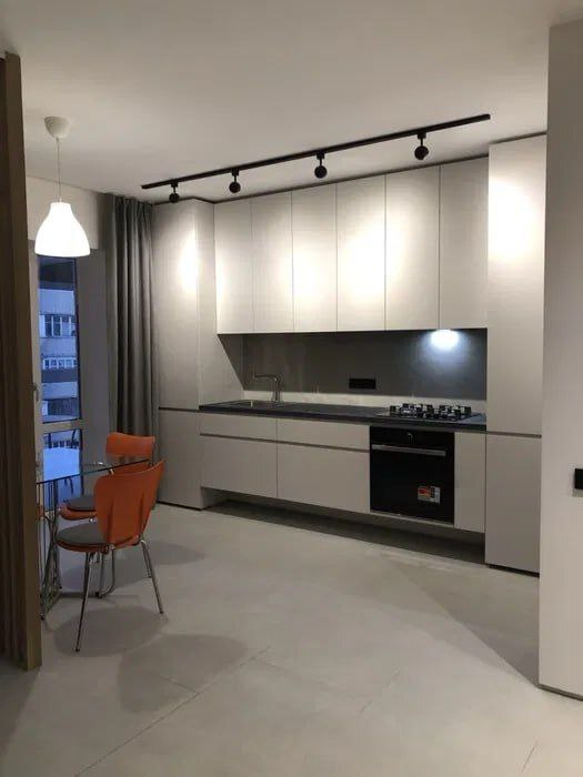 Продажа 1-комнатной квартиры 48 м², Интернационалистов ул.