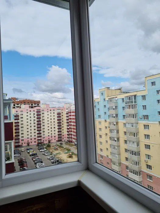Продажа 1-комнатной квартиры 50 м², Михаила Лушпы просп.