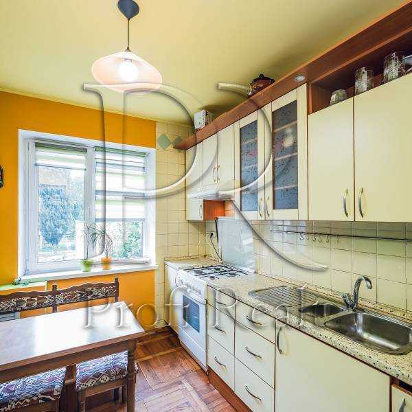 Продаж 3-кімнатної квартири 71 м², Григоровича-Барського вул., 7