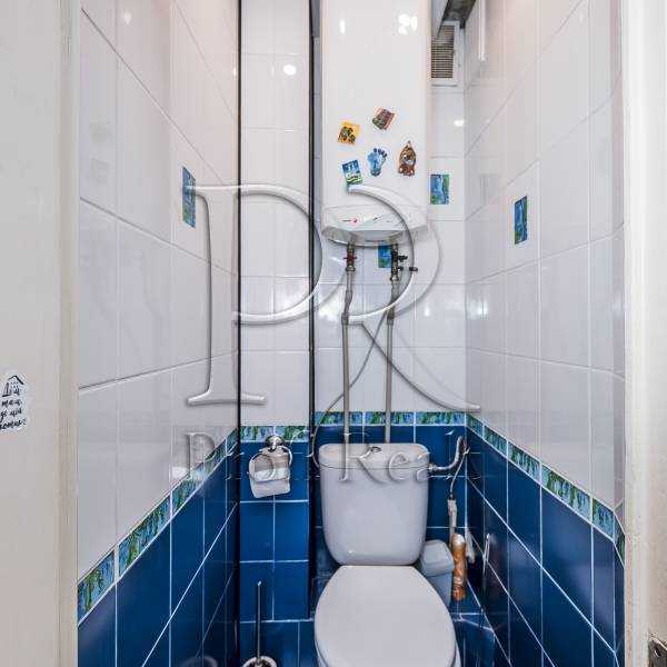 Продаж 3-кімнатної квартири 71 м², Григоровича-Барського вул., 7
