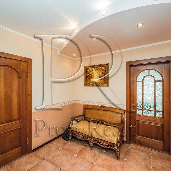 Продаж 3-кімнатної квартири 80 м², Миколи Василенка вул., 14Г