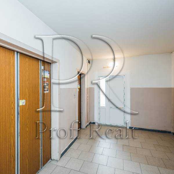 Продаж 3-кімнатної квартири 80 м², Миколи Василенка вул., 14Г