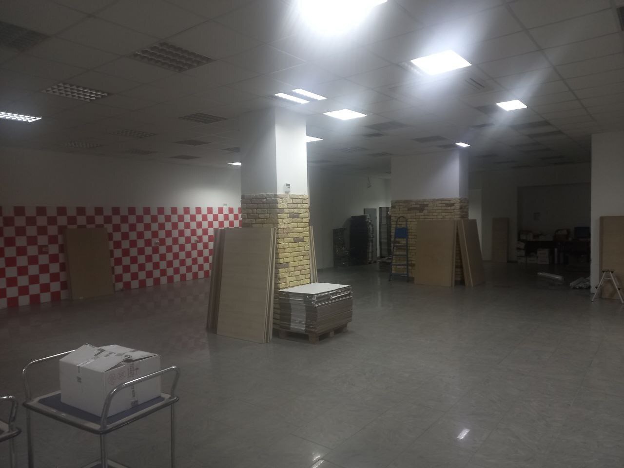 Аренда коммерции 484 м², Александра Поля просп., 59