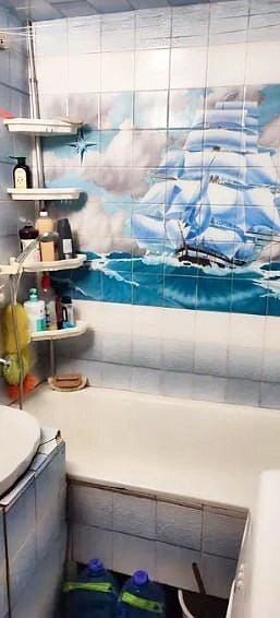 Продажа 3-комнатной квартиры 46 м², Героев Крут ул.