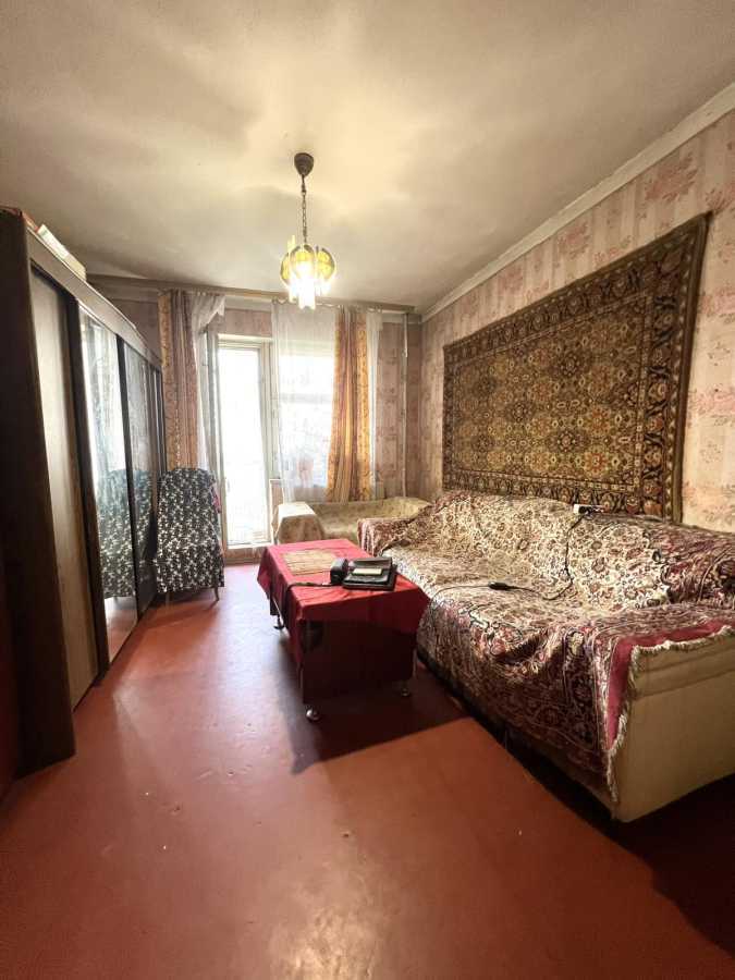 Продаж 3-кімнатної квартири 70.87 м², Харківське шосе, 61А