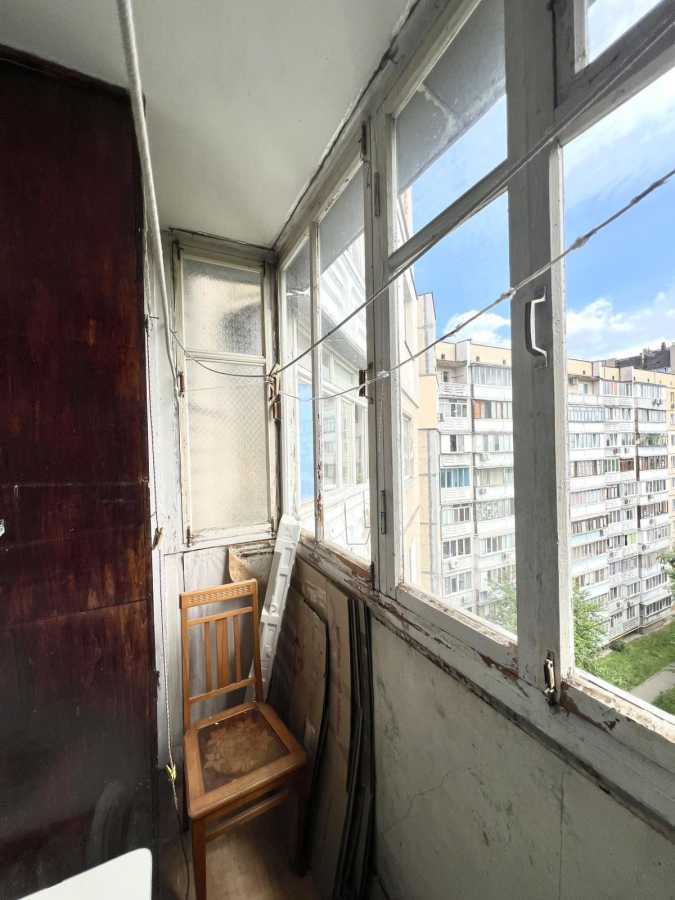 Продаж 3-кімнатної квартири 70.87 м², Харківське шосе, 61А