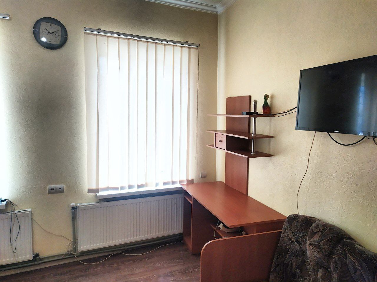 Продаж 1-кімнатної квартири 28.4 м², Горького вул.