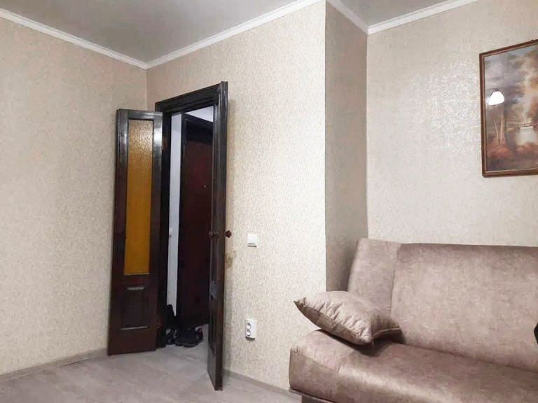 Продаж 1-кімнатної квартири 21 м², Праці вул.