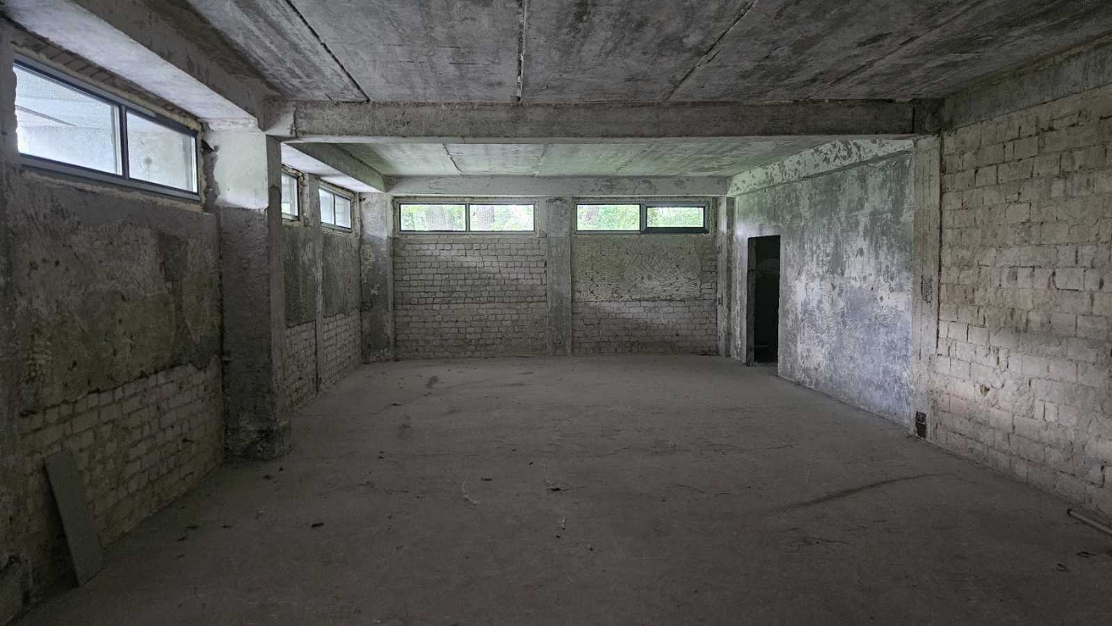 Аренда помещения свободного назначения 1000 м², Львовская ул., 59А