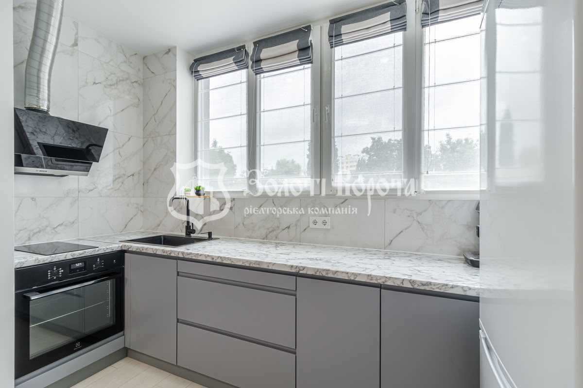 Продаж 1-кімнатної квартири 37 м², Весняний пров., 2