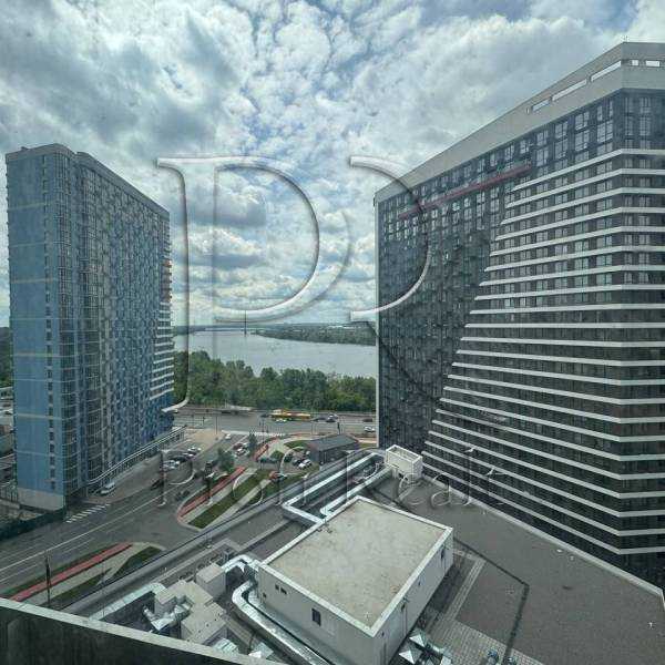 Продаж 2-кімнатної квартири 75 м², Причальна вул., 14